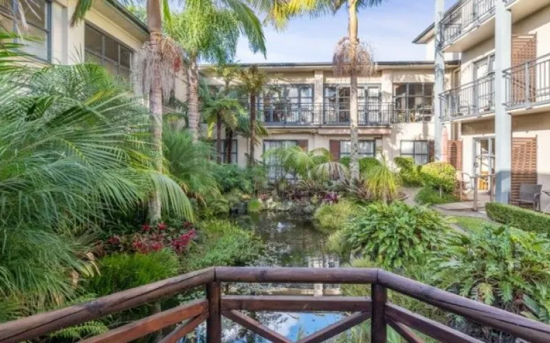 Retirement Village Rosedale Village Apartment