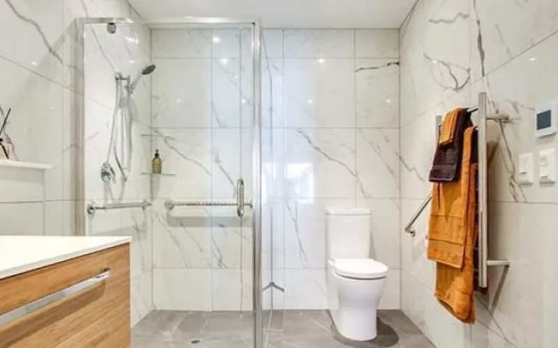 Townhouse Bathroom
