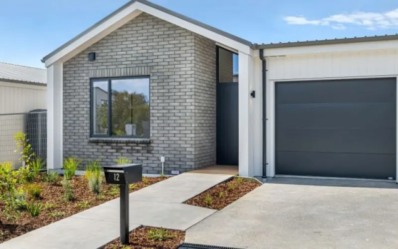 3 bed driveway