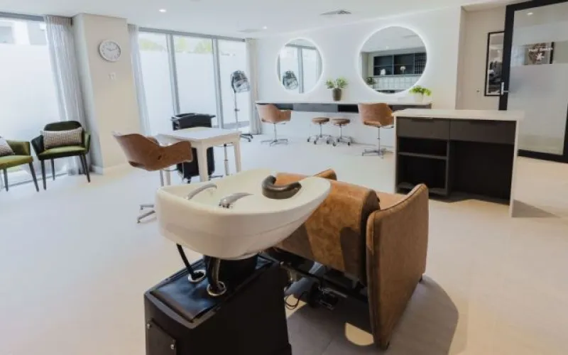 St Johns - Village Centre - Hair Salon -  Oct 2024 (2)