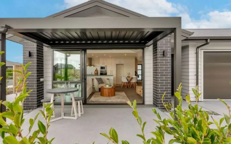 Covered Outdoor Living